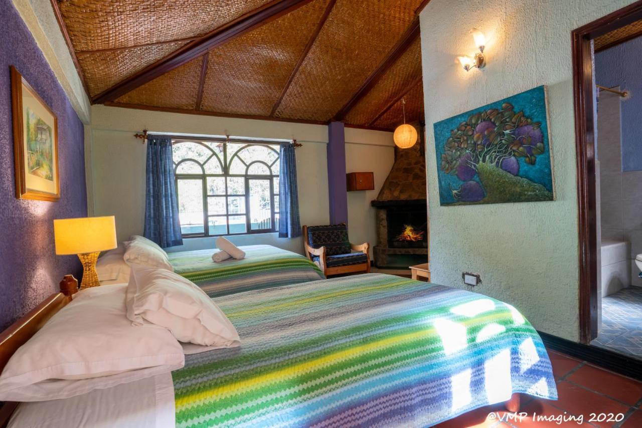La Posada Del Arte Baños Exteriör bild
