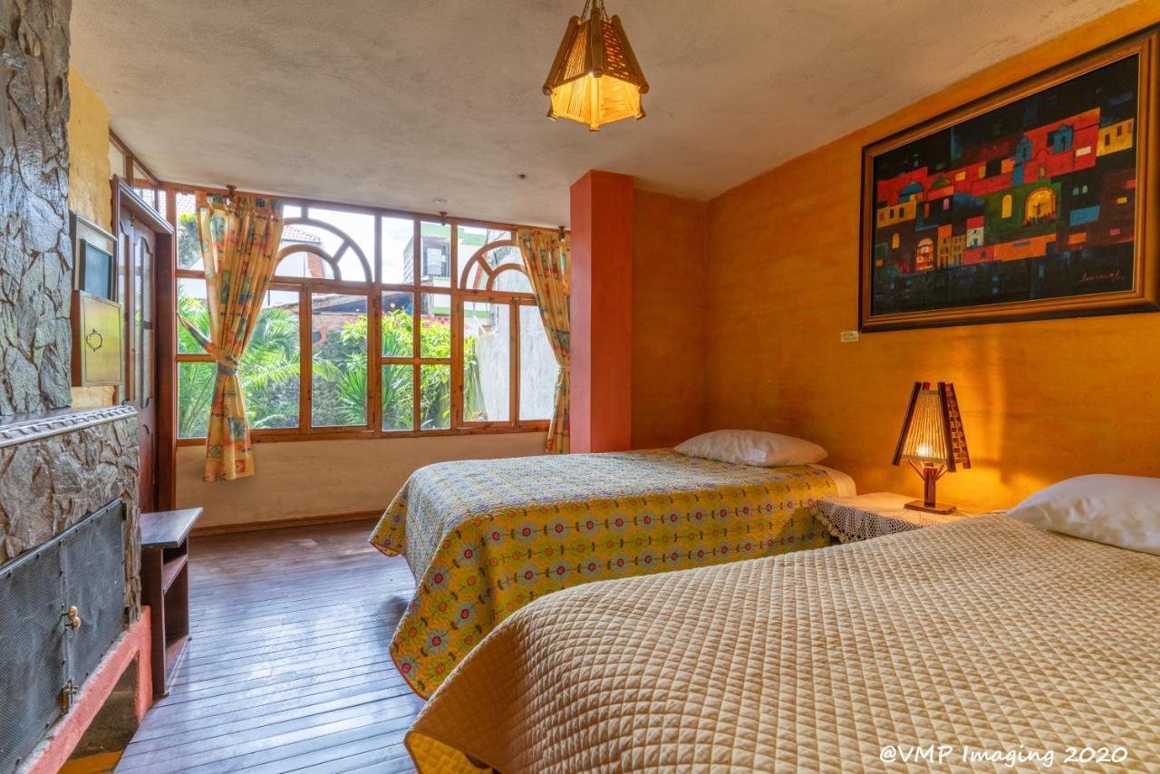 La Posada Del Arte Baños Exteriör bild