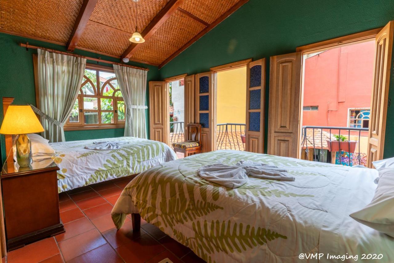 La Posada Del Arte Baños Exteriör bild